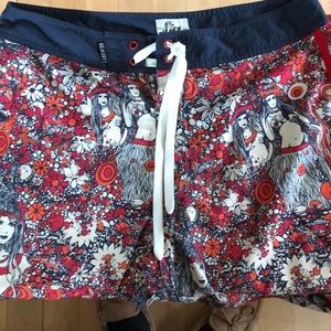 Men’s board shorts